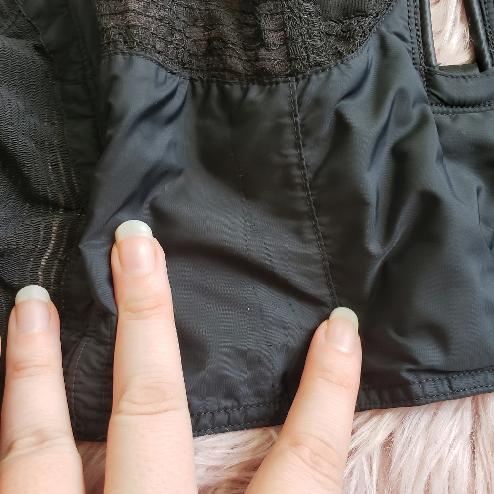 SOLD 1950s Vintage Overwire Bullet Bra Bustier - Picture 14 of 15